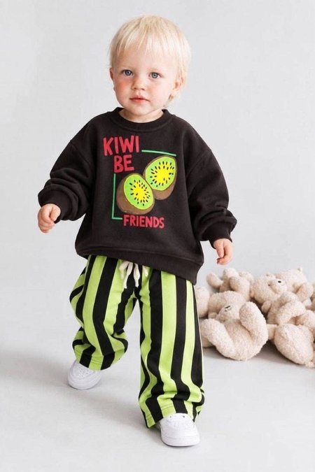Dwuczęściowy komplet dresowy dziecięcy – „Kiwi Be Friends”