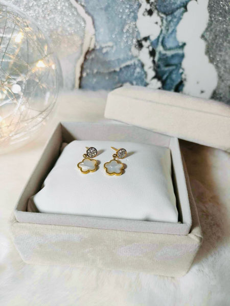 Kolczyki kwiatuszki marmurowe